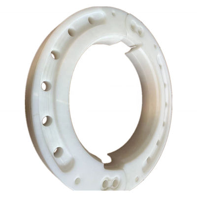 La ruota del camion del passeggero esegue le inserzioni piane per il sistema 335/80R20 225/75R16C delle gomme